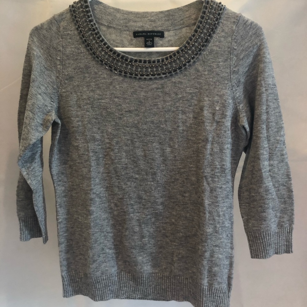 Banana Republic Petite S Gray Sweater, Beaded Neck